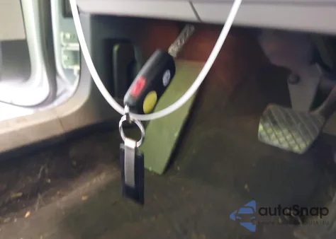 2008 Volkswagen Eos Lux из США, поврежденный, VIN WVWFA71FX8V004686